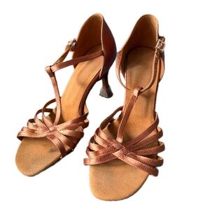 Elegant Women's Brown Strappy Heels